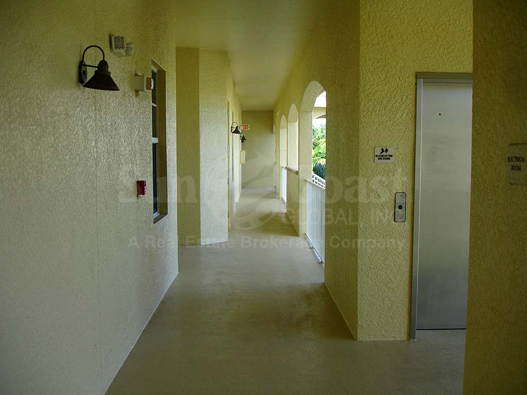 Island Cove Outdoor Hallway